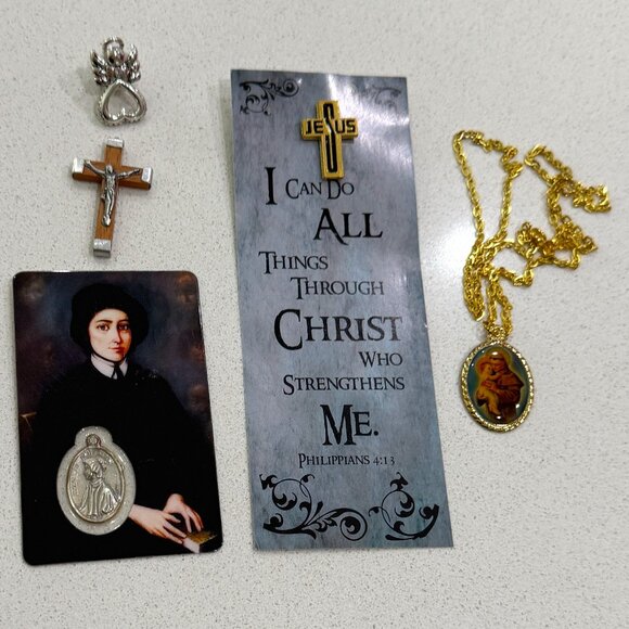 Religious Bundle 2 PIns Crucifix Medal and Necklace - Picture 1 of 7